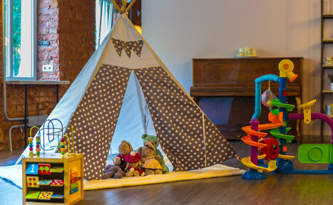 Арендовать Лофт с кухней и антуражем для детских праздников