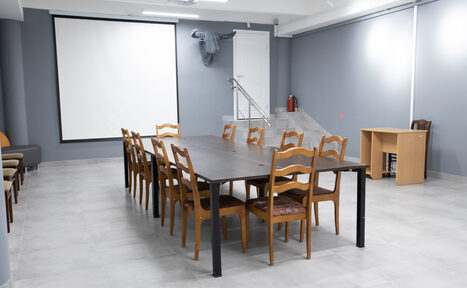 Арендовать Помещение для мероприятий в строгих тонах