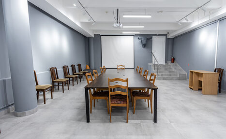 Арендовать Помещение для мероприятий в строгих тонах