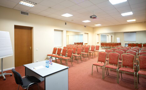 Арендовать Отель Октябрьская