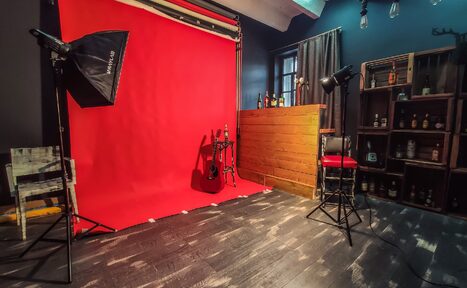 Арендовать GREENWICH Зал с барной фотозоной в стиле лофт