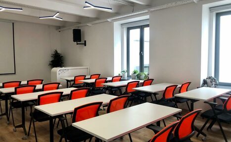 Арендовать Тренинг-зал в особняке на Менделеевской