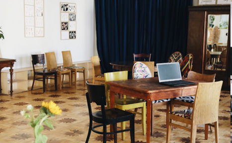 Арендовать  Двухэтажный особняк с уютный интерьером