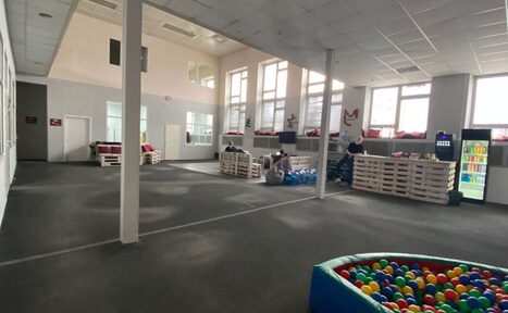 Арендовать Светлое двухуровневое пространство