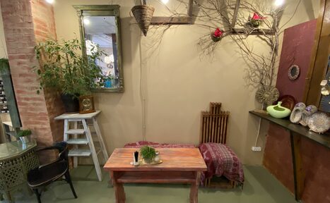 Арендовать Уютное помещение с винтажной мебелью