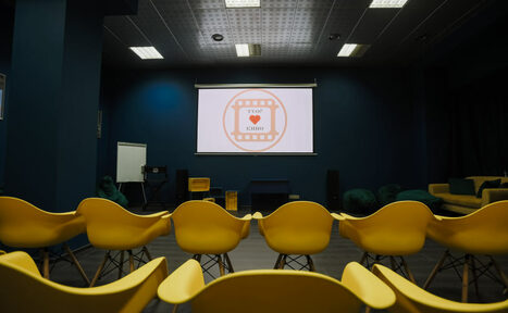 Арендовать Кинозал 2. Киностудия ТвоёКино