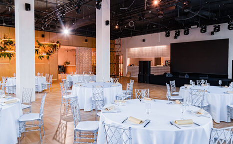 Арендовать Москвич event hall