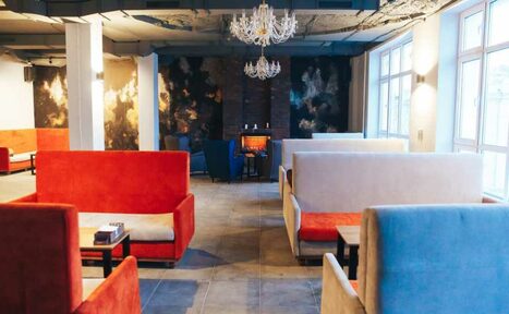 Арендовать Rehab Lounge