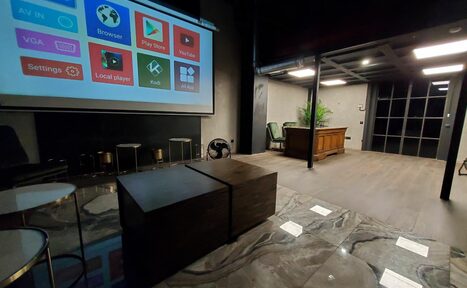 Арендовать IglooBar (ИглуБар). Стильный кинолофт