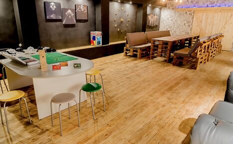 Арендовать Лофт для игры в Мафию с детской комнатой 