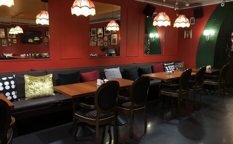 Арендовать Арт - кафе в винтажном стиле