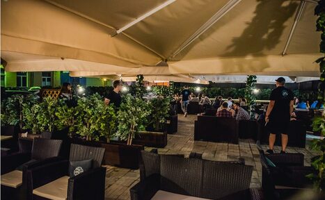 Арендовать Веранда МЯТА LOUNGE