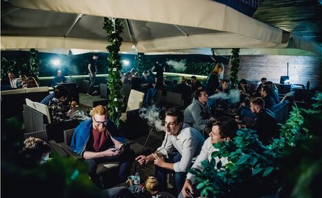 Арендовать Веранда МЯТА LOUNGE