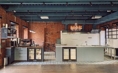 Арендовать Бар под закрытие  Braining Bar