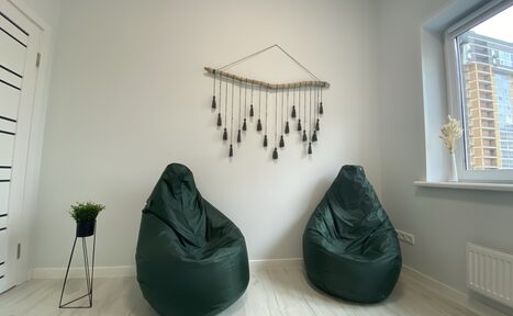 Арендовать Y. ma Loft (Y. ma Лофт). Большой светлый зал с зонированием
