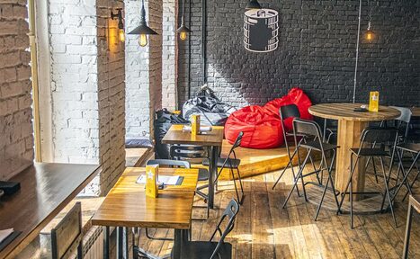 Арендовать Крафт Бар 69 Pints.Комфортабельный бар под закрытие в центре