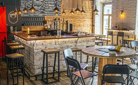 Арендовать Крафт Бар 69 Pints.Комфортабельный бар под закрытие в центре