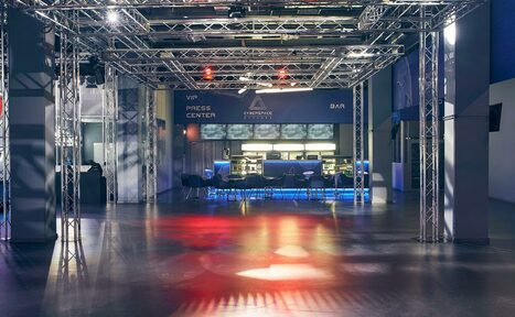 Арендовать Современный зал с концертным оборудованием