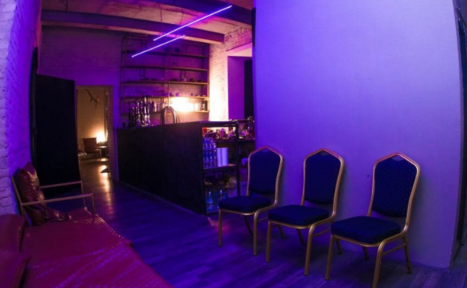 Арендовать Vitali Лофт-пространство с барной стойкой