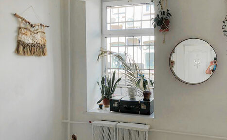 Арендовать Светлая лофт-студия для девичников и мастер-классов