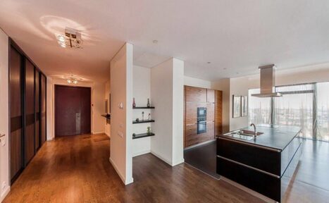 Арендовать 33 floor oko tower