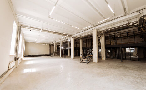 Арендовать SOULFULLOFT Белое лофт-пространство