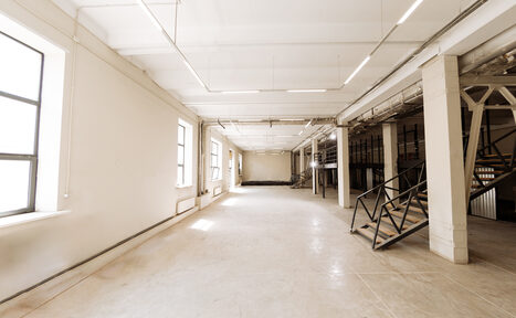Арендовать SOULFULLOFT Белое лофт-пространство