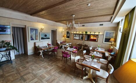 Арендовать Romeo's Restaurant (Ромео'с Ресторан). Банкетный лофт