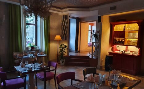 Арендовать Romeo's Restaurant (Ромео'с Ресторан). Банкетный лофт