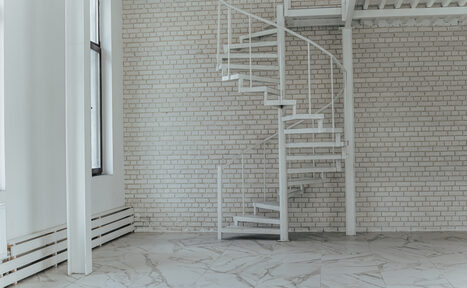 Арендовать Белый лофт с верандой