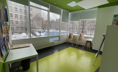 Арендовать Творческая студия в зеленых тонах
