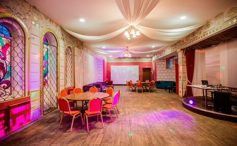 Арендовать Стильный лофт для банкетов и вечеринок