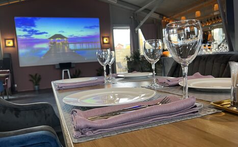 Арендовать Просторный бар под закрытие для ваших мероприятий 