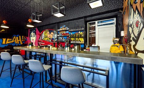 Арендовать Стилизованная лофт-площадка