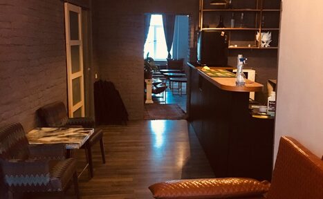 Арендовать Лофт с балконом в центре СПб