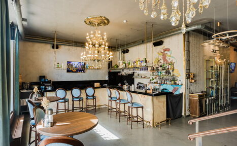 Арендовать RAW BAR. Просторный лофт