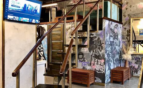 Арендовать RAW BAR. Просторный лофт