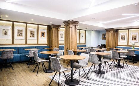 Арендовать Статский Советник. Зал для мероприятий 