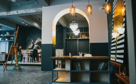 Арендовать Без рамок. Лофт для праздников и мастер-классов