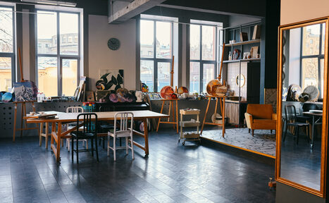 Арендовать Без рамок. Лофт для праздников и мастер-классов