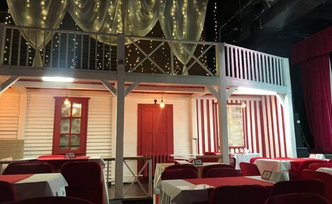 Арендовать Атмосферный зал в центре Новосибирска