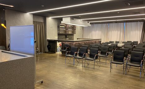 Арендовать Конференц-зал в торгово-деловом центре 