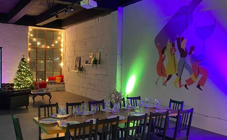 Арендовать Family. Белый лофт для детских мероприятий  