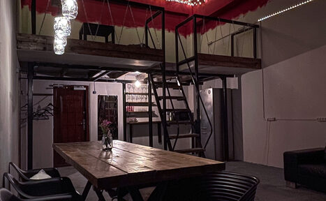 Арендовать ПОДЪЕМ. Уютный двухэтажный лофт