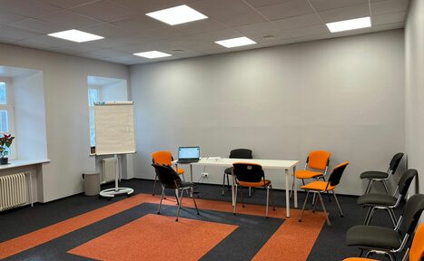 Арендовать F-Point. Светлый тренинговый зал