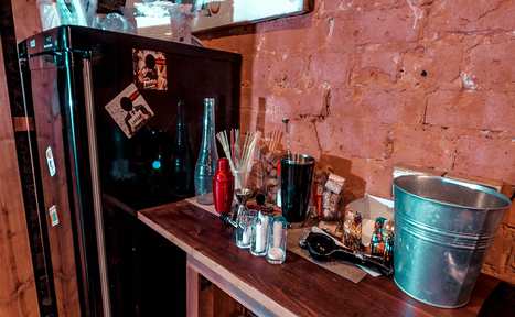 Арендовать Лофт с большим экраном 