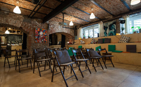 Арендовать Yellow Door Пространство с кирпичными сводами