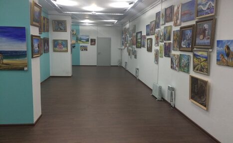 Арендовать Школа Креатива Лофт-картинная галерея 