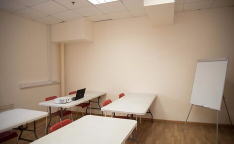 Арендовать Небольшой кабинет на Братиславской 