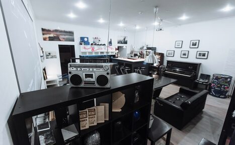 Арендовать СМЕНА - скейтпарк культуры и отдыха